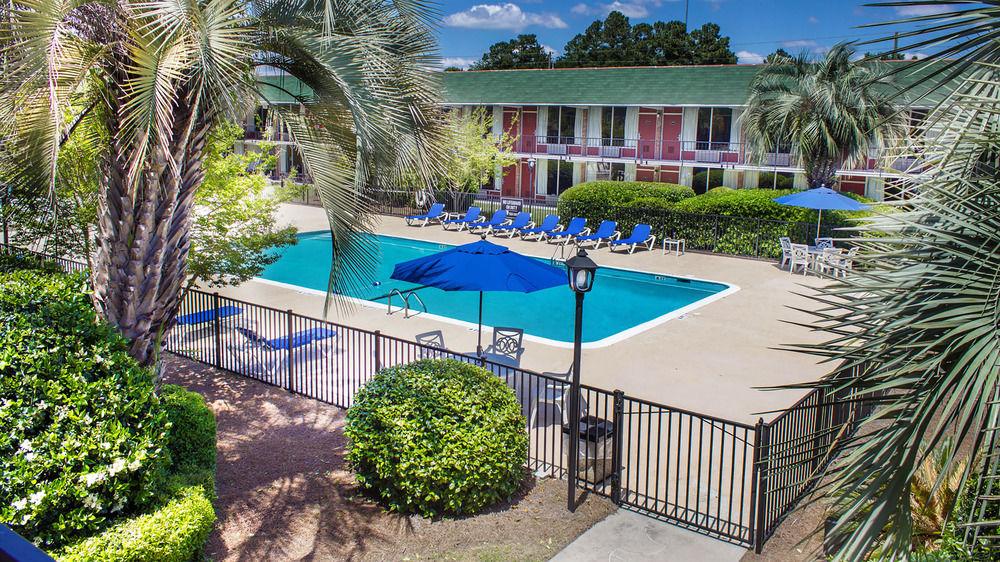North Charleston Inn Exterior photo